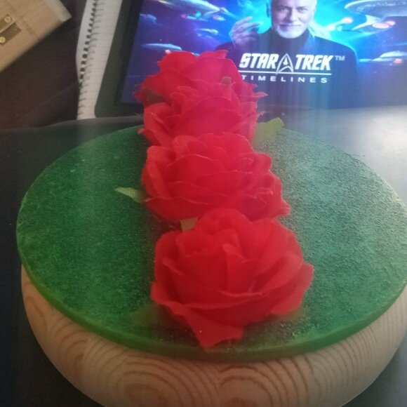 Handmade Faux Red Rose Row Trinket and Jewelry Box - Picture 3 of 8